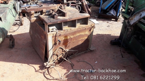 ขายตามสภาพ ราคาถูกครับ เครื่องดัดเหล็ก TAKEDA TB42M ไฟ 3 เฟส 200V เก่าญี่ปุ่น