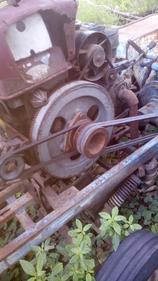 รถไถนั่งขับเครืีอง19.5แรง