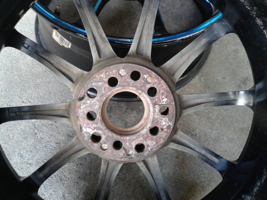 ขอบ17นิ้ว5รู100/114 ชุดนี้ ราคา 5300 บาท