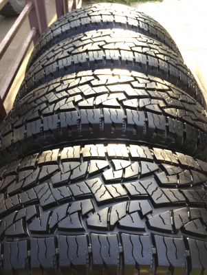 ยาง All Nexen 265 70 16 ปี16 ดอกเต็ม ไม่มีปะ เนื้อนิ่มๆ ใช้มาอาทิตย์เดียว ราคาไม่แพง ยาง All Nexen 265 70 16 ปี16 ดอกเต็ม ไม่มีปะ เนื้อนิ่มๆ ใช้มาอาทิตย์เดียว ราคาไม่แพง