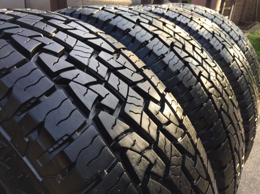 ยาง All Nexen 265 70 16 ปี16 ดอกเต็ม ไม่มีปะ เนื้อนิ่มๆ ใช้มาอาทิตย์เดียว ราคาไม่แพง ยาง All Nexen 265 70 16 ปี16 ดอกเต็ม ไม่มีปะ เนื้อนิ่มๆ ใช้มาอาทิตย์เดียว ราคาไม่แพง