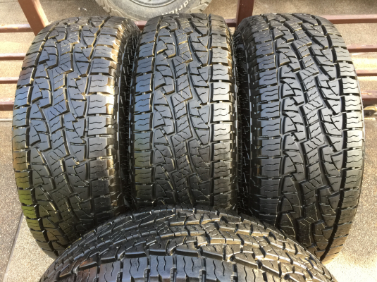 ยาง All Nexen 265 70 16 ปี16 ดอกเต็ม ไม่มีปะ เนื้อนิ่มๆ ใช้มาอาทิตย์เดียว ราคาไม่แพง ยาง All Nexen 265 70 16 ปี16 ดอกเต็ม ไม่มีปะ เนื้อนิ่มๆ ใช้มาอาทิตย์เดียว ราคาไม่แพง