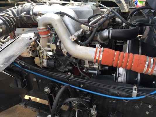 Hino 344 แรง ปี 56 กระบะดัมพ์SKT แม่ลูก 3 เพลาแท้ ใส่ของได้เกือบ 30 ตัน Hino 344 แรง ปี 56 กระบะดัมพ์SKT แม่ลูก 3 เพลาแท้ ใส่ของได้เกือบ 30 ตัน