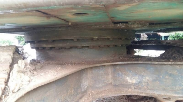 ขาย1,295,000 บาท KOBELCO SK200 MARK 6 SUPER YN-10 สภาพพร้อมใช้งาน เครื่องปั้มดีเยี่ยม ระบบไฟฟ้าสมบูรณ์ เอวแน่น โซ่ช่วงล่างเต็ม เอกสารเล่มทะเบียน รถอยู่ จ.มุกดาหาร โทร&ไอดีไลน์ 0610710295 ขาย1,295,000 บาท KOBELCO SK200 MARK 6 SUPER YN-10 สภาพพร้อมใช้งาน เครื่องปั้มดีเยี่ยม ระบบไฟฟ้าสมบูรณ์ เอวแน่น โซ่ช่วงล่างเต็ม เอกสารเล่มทะเบียน รถอยู่ จ.มุกดาหาร โทร&ไอดีไลน์ 0610710295