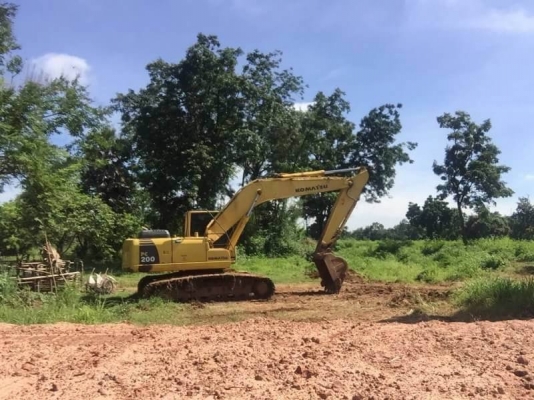 ขาย 1,350,000 บาท รถแบคโฮ KOMATSU PC200-8 ใช้งาน 15,xxx ชั่วโมง สภาพสวย พร้อมใช้งาน เอกสารเล่มทะเบียน   รถอยู่ นครราชสีมา โทร&amp;ไอดีไลน์ 0610710295