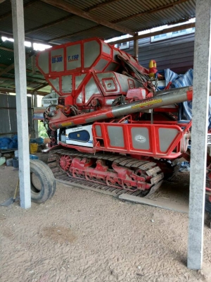 ขายรถเกี่ยวข้าวศักดิ์พัฒนา SS300 T150เครื่องHINO JO8C 251เทอร์โบว์ช่วงล่าง10 อุ้ม1.5ตัน ขายรถเกี่ยวข้าวศักดิ์พัฒนา SS300 T150เครื่องHINO JO8C 251เทอร์โบว์ช่วงล่าง10 อุ้ม1.5ตัน