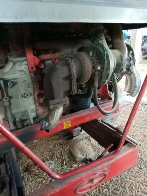 ขายรถเกี่ยวข้าวศักดิ์พัฒนา SS300 T150เครื่องHINO JO8C 251เทอร์โบว์ช่วงล่าง10 อุ้ม1.5ตัน ขายรถเกี่ยวข้าวศักดิ์พัฒนา SS300 T150เครื่องHINO JO8C 251เทอร์โบว์ช่วงล่าง10 อุ้ม1.5ตัน