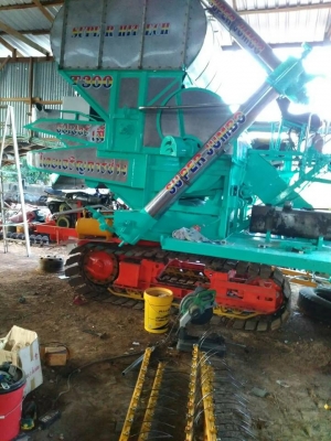 ขายรถเกี่ยวข้าว ไทยเจริญ2.5ตัน เครื่องHINO JO8Cทรู260โบว์เดิมช่วงล่าง12ปั๊มเช็คพร้อมลุยงานช่วงล่างเต็ม ขายรถเกี่ยวข้าว ไทยเจริญ2.5ตัน เครื่องHINO JO8Cทรู260โบว์เดิมช่วงล่าง12ปั๊มเช็คพร้อมลุยงานช่วงล่างเต็ม