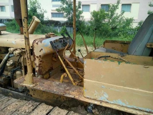 CAT D4B