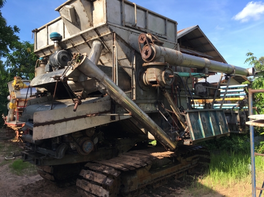 ขายรถเกี่ยวข้าวพรกินรีอุ้ม2ตันกว่ารถบิ้งใหม่กำลังจะทำสี