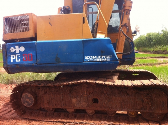 Komatsu Pc60-5 เครื่องดี เอวแน่น ช่วงล่างดี พร้อมใช้งาน เอกสารเล่มทะเบียน