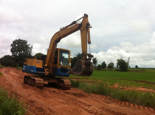 Komatsu Pc60-5 เครื่องดี เอวแน่น ช่วงล่างดี พร้อมใช้งาน เอกสารเล่มทะเบียน