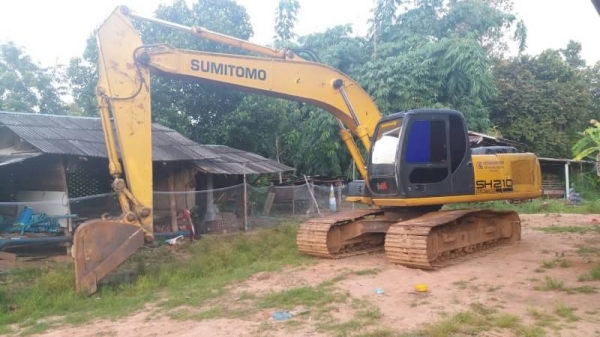 ขาย 795,000 SUMITOMO SH 200-3 เครื่องดี ปั้มดี เอวแน่น ช่วงล่างดี เอกสารเล่มทะเบียน รถอยู่ บุรีรัมย์ 090-772-3710 090-772-3708