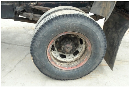 รถบรรทุกดัมพ์หัวยาว ขายรวม 2 คัน รถบรรทุกดัมพ์หัวยาว ขายรวม 2 คัน