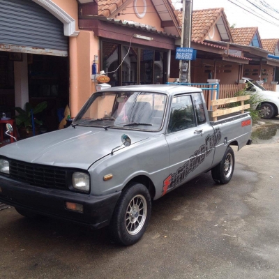 ขายมาสด้าน้อย รถพร้อมใช้งานครับ