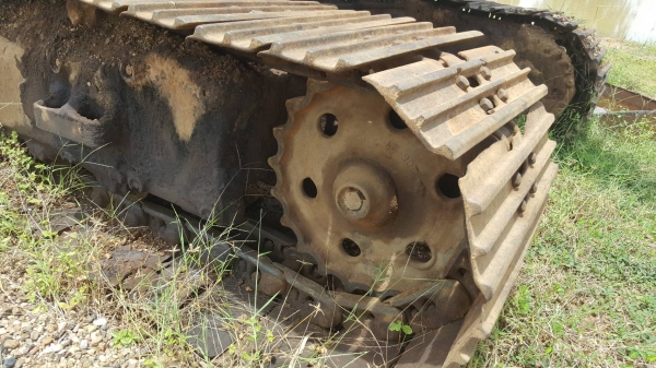 ขายด่วน KOMATSU PC200-2 สภาพสวยพร้อมใช้งาน เครื่อง 6 BD1T โซ่ช่วงล่างสวย เฟรมสวย ตัวเดินดี สนใจโทรสอบถาม 093-0764943  088-3223272  K ตั้ม