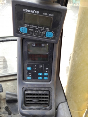 KOMATSU รุ่น PC 228 US 3  ( เทียบเท่ารุ่น 7 )