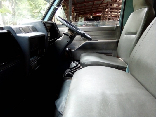 Isuzu NKR58LU 110แรงฝาดำ ห้างแท้ปี36 เกียรสั้นหัวยกได้ ยาว4.3ม สีเดิมบางนางบวช เล่มพร้อมโอน