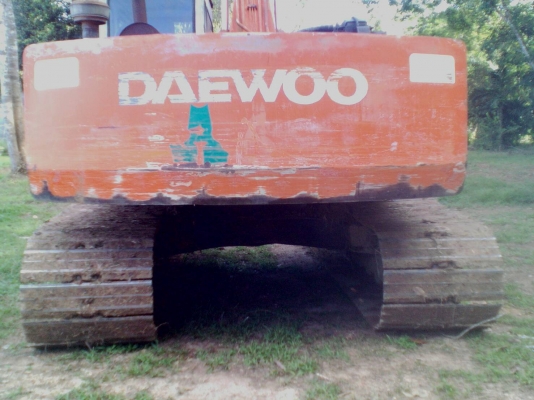 รถแบคโฮ DAEWOO DH 220-3 LC รถสวยสภาพพร้อมใช้งาน ราคา 650,000 บาท รถตรัง