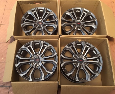 ล้อTRDแท้ ขอบ18 จากรถFortuner TRD4