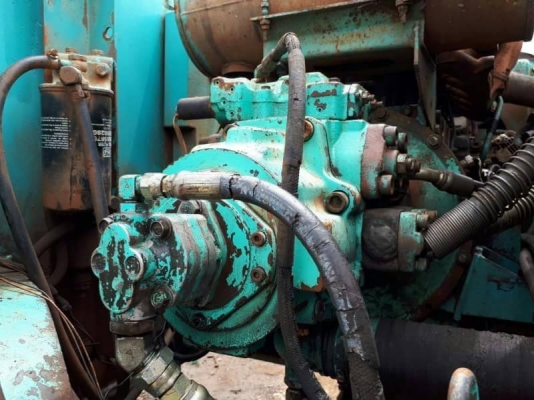 ขาย 695,000  KOBELCO SK 200 MARK 5 ธรรมดา บูมยาว 16 เมตร เครื่องดี ปั้มแรง โช่หนา เอวแน่น ไฟฟ้าครบ(ขาดมอเตอร์) เอกสารเล่มทะเบียน รถอยู่ จ.ลพบุรี  090-772-3710 090-772-3708