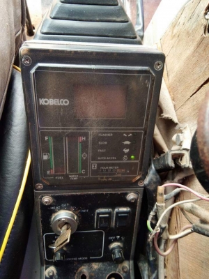 ขายSK60(มากทรี) ไฟฟ้าเต็ม แอรหนาว เอกสารอินวอยส์ สภาพเก่านอก มีผานดัน ขายSK60(มากทรี) ไฟฟ้าเต็ม แอรหนาว เอกสารอินวอยส์ สภาพเก่านอก มีผานดัน