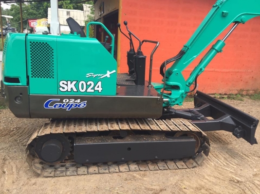 ขายรถขุดแบคโฮ KOBELCO SK024 (ขนาด PC 25) รถเก่านอกแท้ 100\% {เครื่องแน่น ปั๊มแรง มีกระต่ายเต่า ระบบไว แทรคเหล็ก} รถพร้อมใช้งาน เอกสารใบอินวอยครบ ????ราคา 260,000 ต่อรองได้???? ☎️สนใจติดต่อ 096-3268553 (สถิตย์พันธ์) ID LINE 0963268553 ????ร้านรุ่งเจริ ขายรถขุดแบคโฮ KOBELCO SK024 (ขนาด PC 25) รถเก่านอกแท้ 100\% {เครื่องแน่น ปั๊มแรง มีกระต่ายเต่า ระบบไว แทรคเหล็ก} รถพร้อมใช้งาน เอกสารใบอินวอยครบ ????ราคา 260,000 ต่อรองได้???? ☎️สนใจติดต่อ 096-3268553 (สถิตย์พันธ์) ID LINE 0963268553 ????ร้านรุ่งเจริ