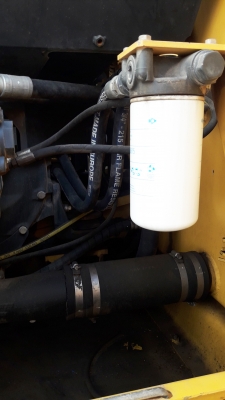 รถแบ็คโฮ KOMATSU PC200-7 ซีเรียล 8 หมื่น สภาพดีมาก จำนวน 2 คัน