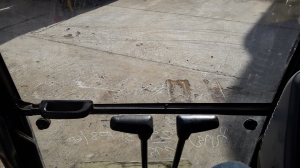 รถแบ็คโฮ KOMATSU PC200-7 ซีเรียล 8 หมื่น สภาพดีมาก จำนวน 2 คัน