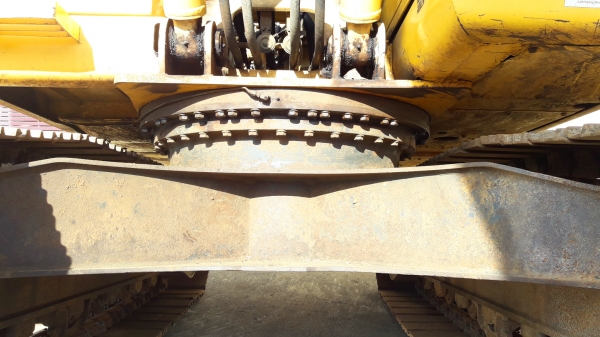 รถแบ็คโฮ KOMATSU PC200-7 ซีเรียล 8 หมื่น สภาพดีมาก จำนวน 2 คัน