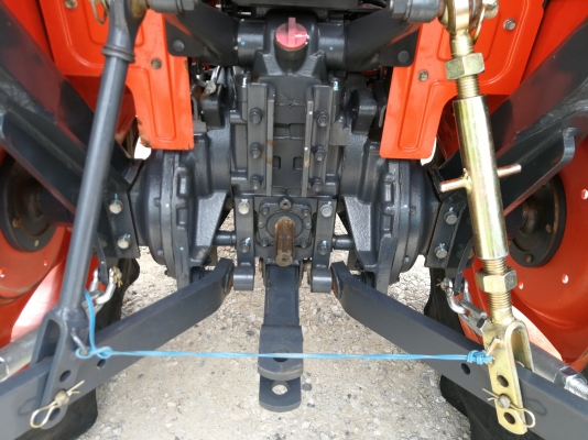 คูโบต้า L3608SP 4 WD  รถเกรด A ใบมีดตราช้าง ผานหลังใหม่ ทำงาน 323 ชั่วโมง