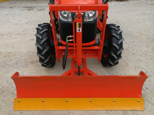 คูโบต้า L3608SP 4 WD  รถเกรด A ใบมีดตราช้าง ผานหลังใหม่ ทำงาน 323 ชั่วโมง