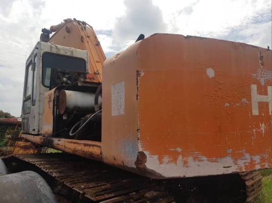 ขาย 585,000 บาท HITACHI EX300-1 บูมยาว 16 เมตร เครื่องดี ปั้มแรง โช่หนา เอวแน่น เอกสารเล่มทะเบียน  รถอยู่ จ.ลพบุรี โทร&amp;ไอดีไลน์ 0610710295