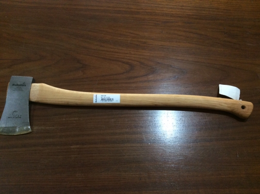 ขายขวานตราเสือ3 1/2ปอน HULT MADE IN SWEDEN.นำเข้าจากสวีเดนทั้งตัว