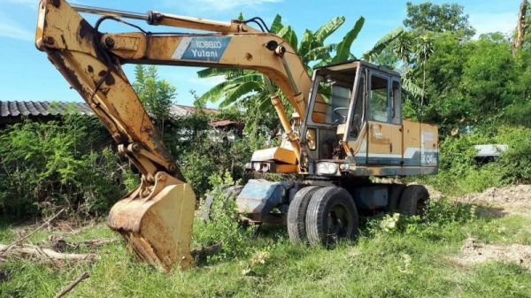 ขาย 495,000 บาท KOBELCO SK04WA (เท่ากับ 100) เครื่อง 6BD1 ดี ปั้มแรง เอวแน่น เอกสารอินวอยท์   รถอยู่ กทม โทร&amp;ไอดีไลน์ 0610710295