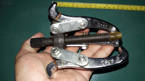 ขายสามขาถอดลูกปืนของใหม่ ขนาด3"TAPARIA Made in India.DROPFORGETSTEEL. ขายสามขาถอดลูกปืนของใหม่ ขนาด3"TAPARIA Made in India.DROPFORGETSTEEL.