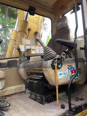 ขายCATERPILLAR 312B  เก่าญี่ปุ่นแท้ๆๆจ้า  มาใหม่...สภาพสวย พร้อมใช้  ลองระบบกันได้ทุกวันจ้า..โทร  089-3818694  ดวงนภา