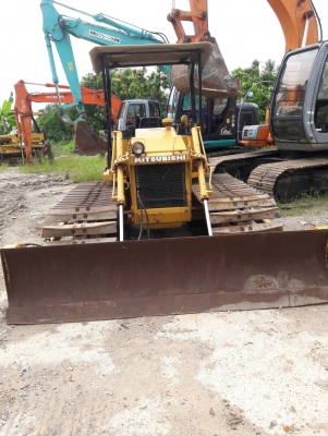 ขายรถดันเก่าญี่ปุ่นแท้ MITSUBISHI BD2G Z สภาพสวย เดิมๆๆ พร้อมใช้ โทร 089-3818694 ดวงนภา ขายรถดันเก่าญี่ปุ่นแท้ MITSUBISHI BD2G Z สภาพสวย เดิมๆๆ พร้อมใช้ โทร 089-3818694 ดวงนภา