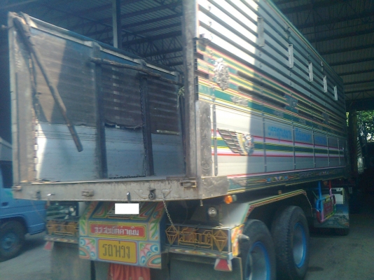 ลูกพ่วง 3 เพลาแท้ ยาว 6.80 เมตร กระบะอลูมิเนียม ปี 50