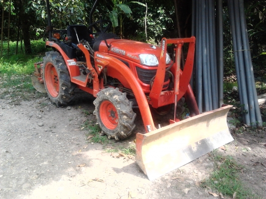 ขาย KUBOTA รุ่น 2420(4WD)