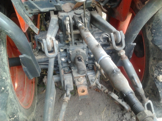 ขาย KUBOTA รุ่น 2420(4WD)