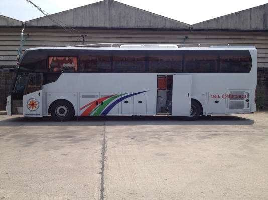 รถบัส 6ล้อ ขนาด 12ม. 340แรงม้า ถุงลมเขาควาย ต่อตัวถังเมืองไทย ราคา 4,290,000