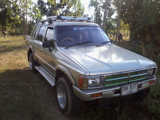 ขาย ฮีโร่ 4 ประตู