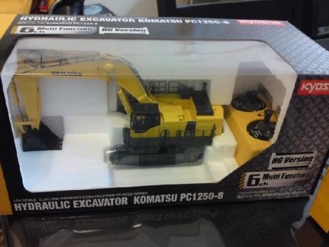 ขาย R/C komatsu pc1250 ขาย R/C komatsu pc1250