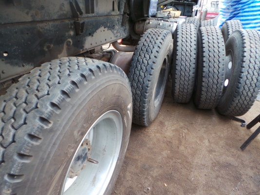 ISUZU DECA FXZ360  ปี 2553 หัวบางเดิม เครื่องเดิม เฟืองเร็วค่ะ