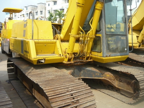 รถขุด Komatsu PC120-3 รถเก่านอก พร้อมใช้งาน 1.2 ล้าน สนใจติดต่อ 087 900-0077