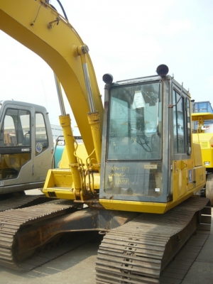 รถขุด Komatsu PC120-3 รถเก่านอก พร้อมใช้งาน 1.2 ล้าน สนใจติดต่อ 087 900-0077