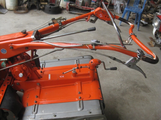 ขายรถพรวนดินCARSSHOVERLING KUBOTA T7O2 5-7แรง พร้อมใช้งาน