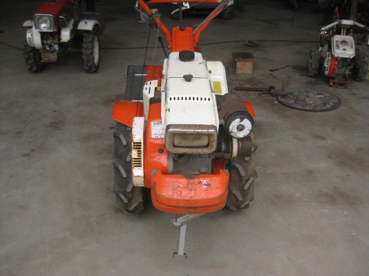 ขายรถพรวนดินCARSSHOVERLING KUBOTA T7O2 5-7แรง พร้อมใช้งาน