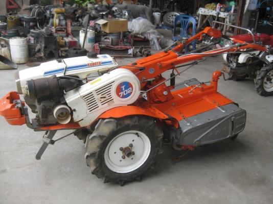 ขายรถพรวนดินCARSSHOVERLING KUBOTA T7O2 5-7แรง พร้อมใช้งาน